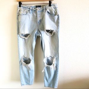 Abercrombie & Fitch Ames Slim Boyfriend Size 28 S